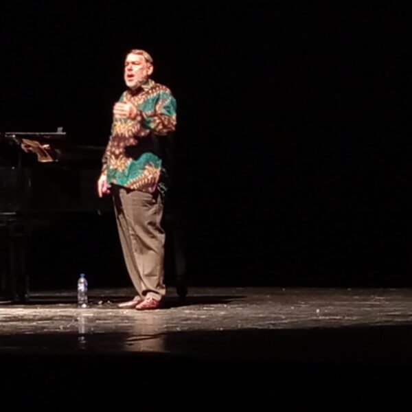 Ary Sutedja Menggelar Konser Musik Klasik Internasional di Cak Durasim